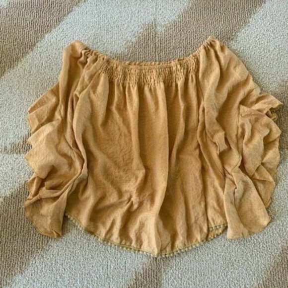 NEW Boutique Off The Shoulder Mustard Blouse - Picture 2 of 3